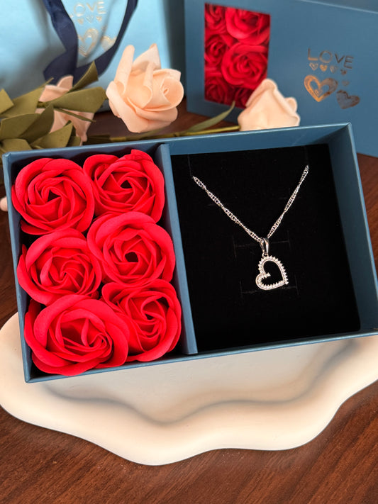 LUM HEART NECKLACE #3